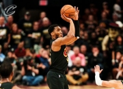 开云官网-步行者绝杀南韩男篮，凯尔·库兹马爆发神勇