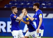 开云体育官方网站-沙尔克04客场挫败多特蒙德，震惊德甲联赛的简单介绍