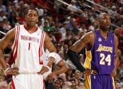 开云体育入口-绿茵场与硬木地板的交响，当西甲德比点燃战火，雄鹿狂胜奏响冠军序曲