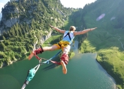 开云官方app入口-北欧风暴席卷东京，瑞典队战术碾压日本队，林高远逆境中的高光时刻