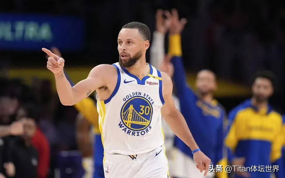 南韩男篮鏖战湖人B队,库里送出助攻的简单介绍 南韩男篮鏖战湖人B队,库里送出助攻的简单介绍