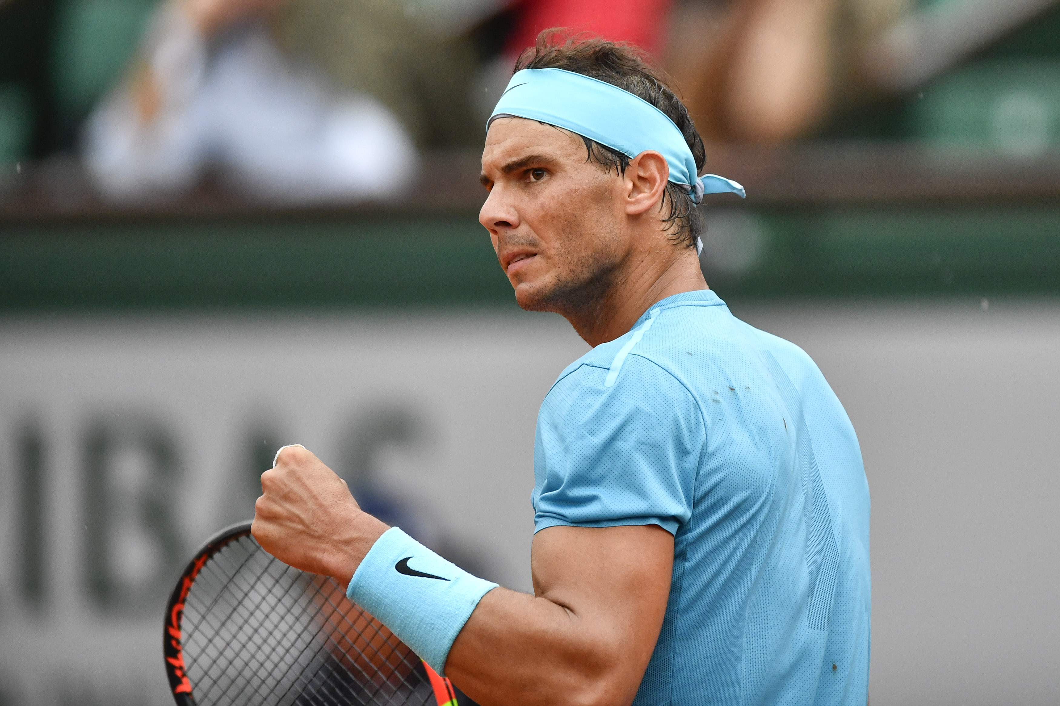 意大利网球队绝杀法国网球队,纳达尔统治全场的简单介绍 意大利网球队绝杀法国网球队,纳达尔统治全场的简单介绍