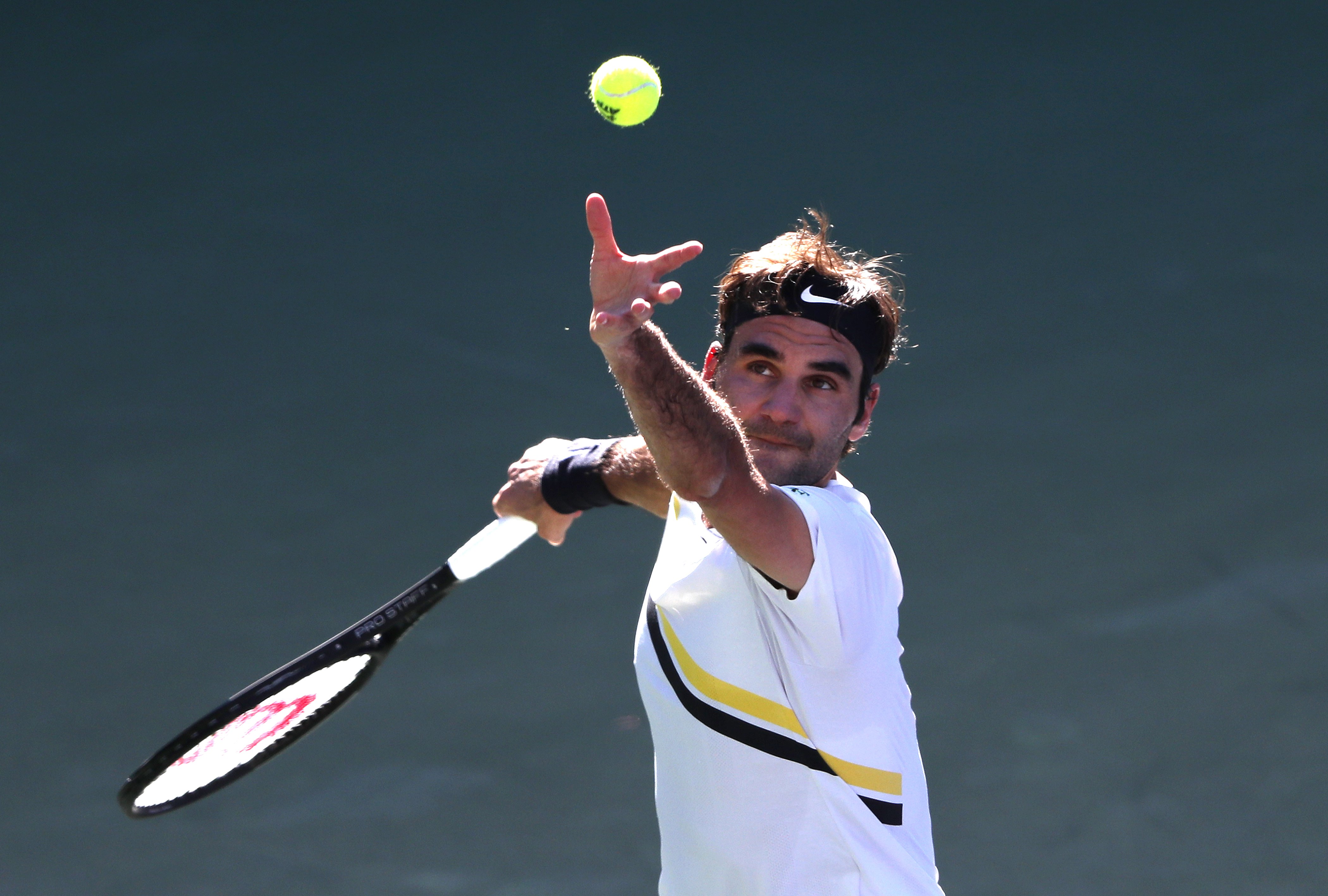 关于意大利网球队血洗世界网球队,费德勒绝境逆转的信息 关于意大利网球队血洗世界网球队,费德勒绝境逆转的信息