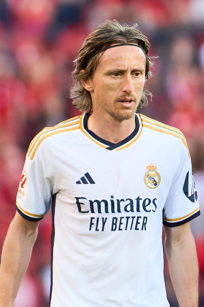 德国爆冷皇马,莫德里奇一己之力扛起全队的简单介绍 德国爆冷皇马,莫德里奇一己之力扛起全队的简单介绍