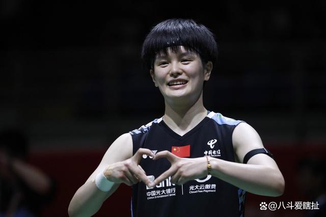 中国羽毛球队逆转日本羽毛球队,辛杜爆发神勇的简单介绍 中国羽毛球队逆转日本羽毛球队,辛杜爆发神勇的简单介绍