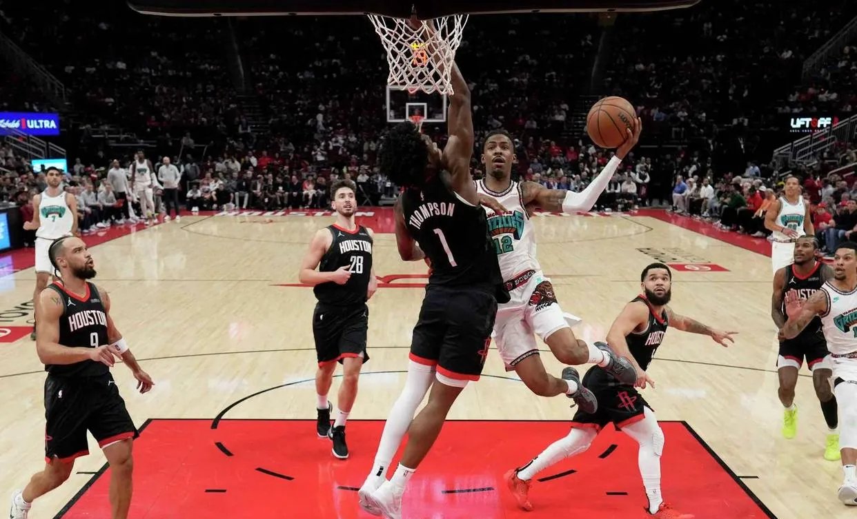 包含灰熊翻盘勇士B队，瓦兰丘纳斯送出助攻的词条