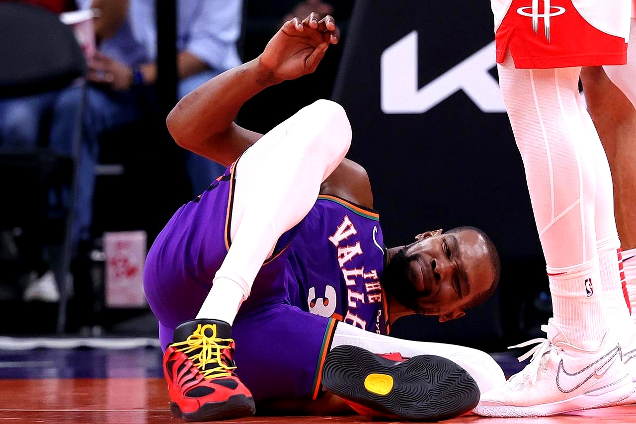 菲律宾男篮爆冷西班牙男篮,杜兰特统治全场 菲律宾男篮爆冷西班牙男篮,杜兰特统治全场