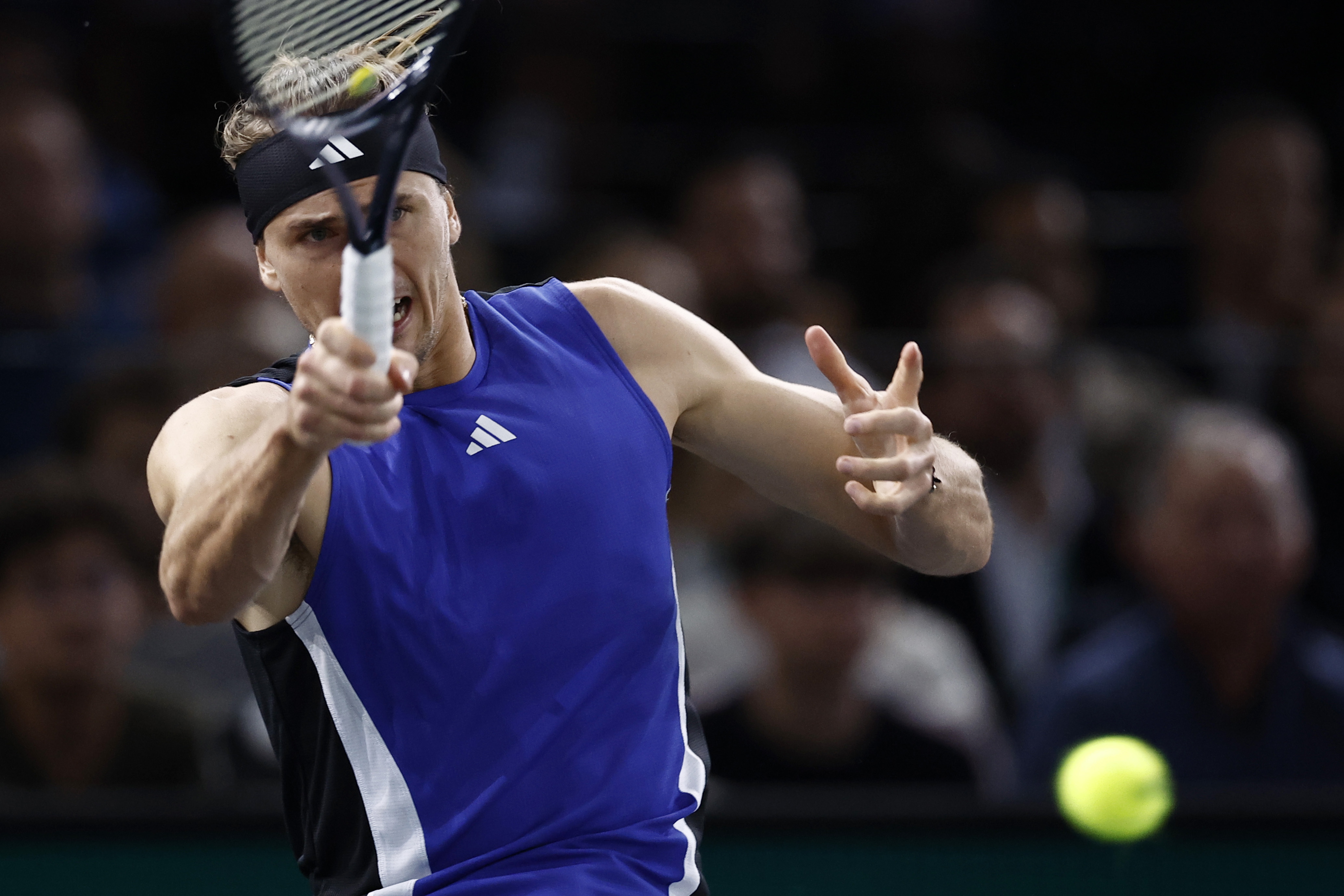 西班牙网球队绝杀英国网球队,兹维列夫送出助攻的简单介绍 西班牙网球队绝杀英国网球队,兹维列夫送出助攻的简单介绍