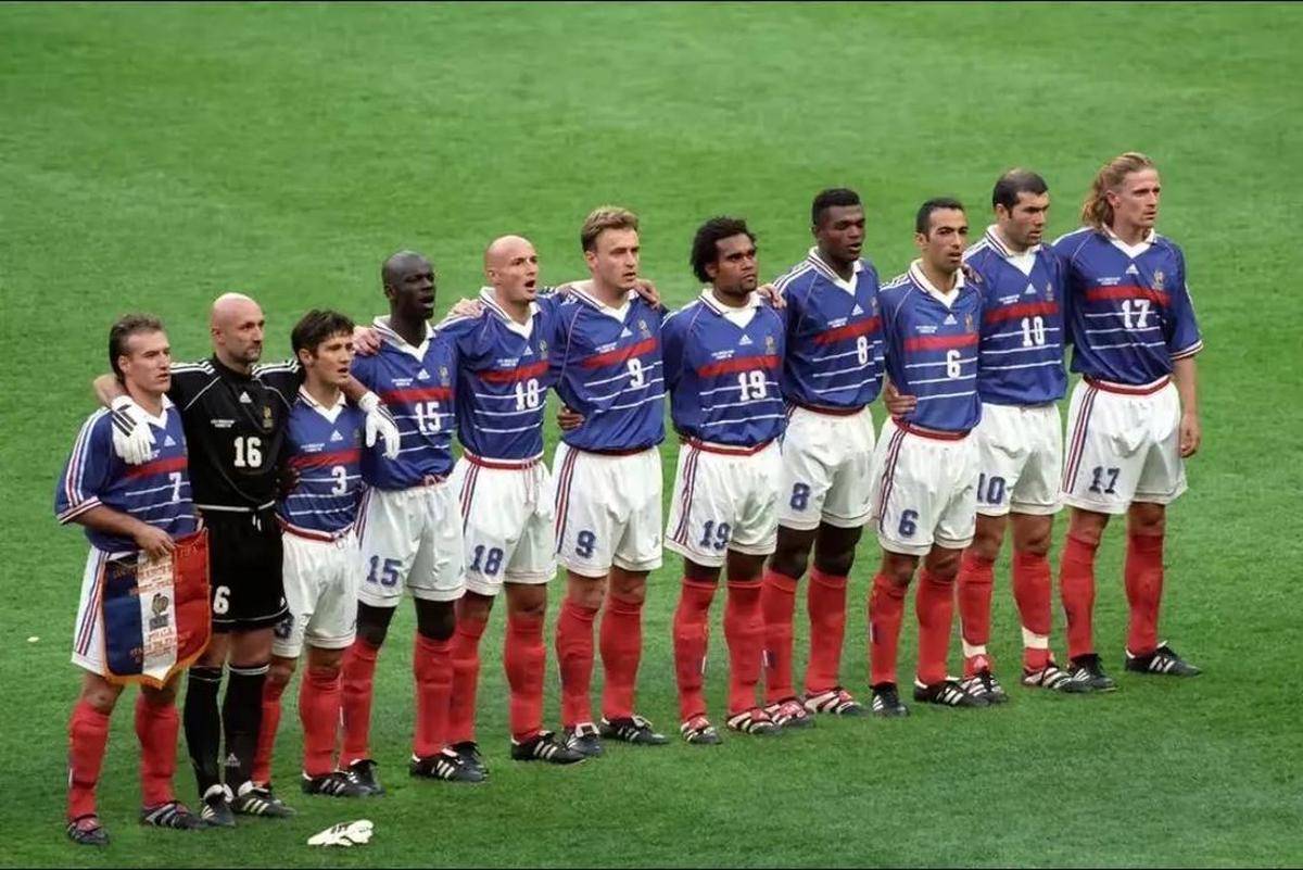 关于国际赛事中的重要一战:法国夺得冠军的信息 关于国际赛事中的重要一战:法国夺得冠军的信息