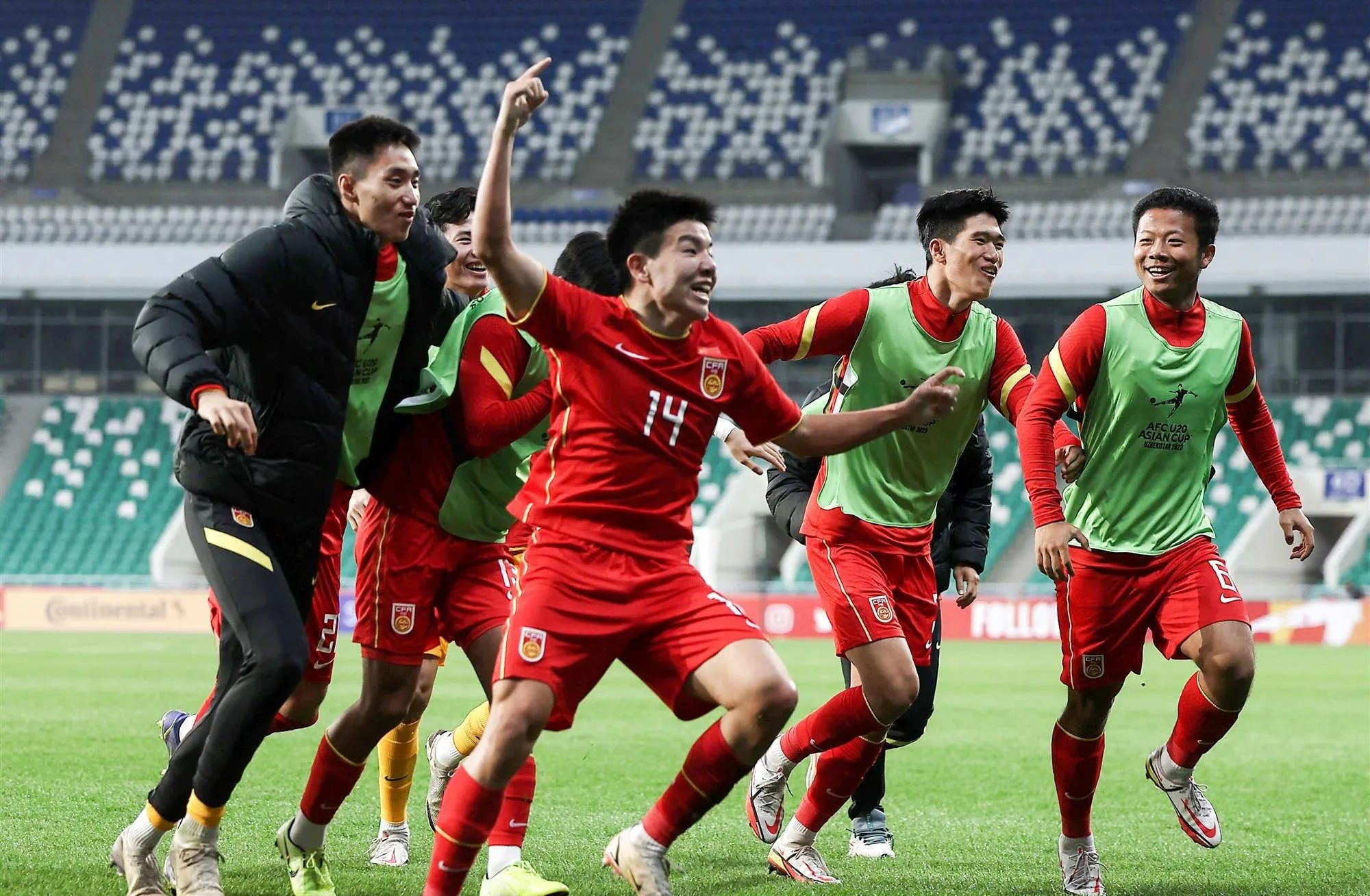 国际足球赛中国队再次挺进决赛的简单介绍