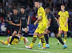 多特蒙德遭遇惨败,争冠形势再度扭转的简单介绍 多特蒙德遭遇惨败,争冠形势再度扭转的简单介绍