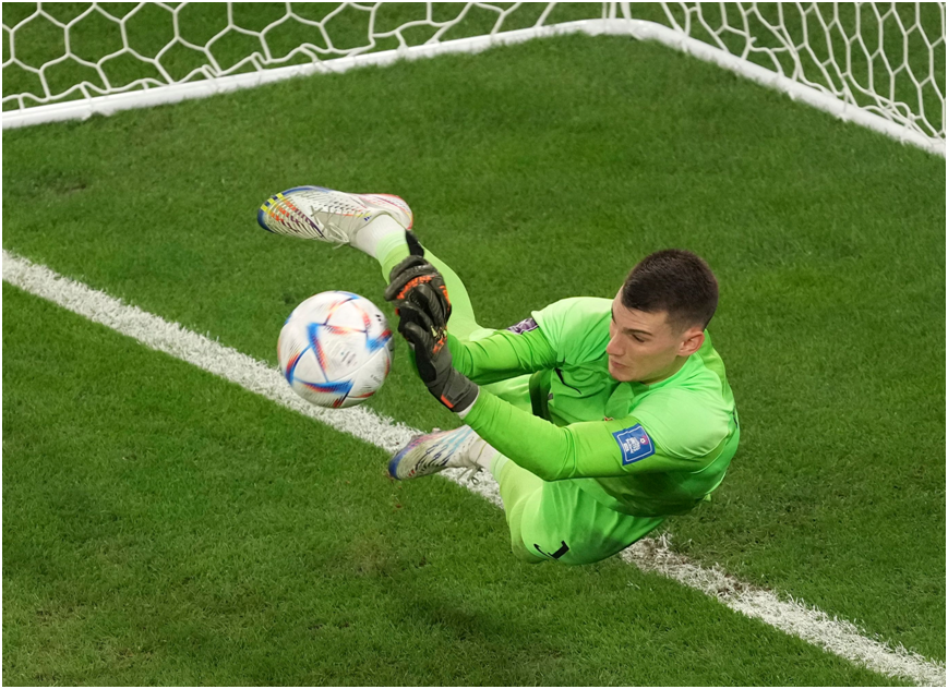 包含卡利亚里后卫神勇,全力保护球门不被攻陷的词条 包含卡利亚里后卫神勇,全力保护球门不被攻陷的词条