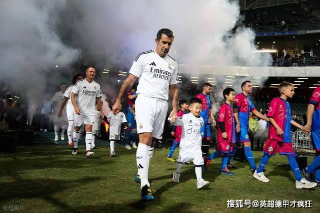 塞维利亚主场完胜皇马,引发疯狂庆祝的简单介绍 塞维利亚主场完胜皇马,引发疯狂庆祝的简单介绍