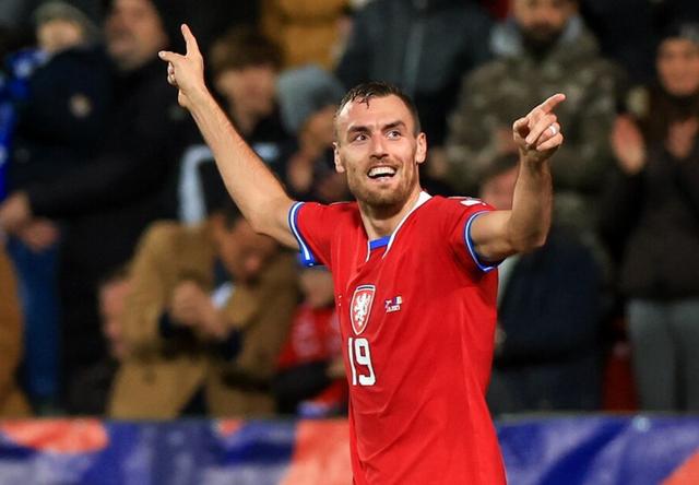 关于奥地利英勇抗击强敌,成功晋级欧预赛的信息 关于奥地利英勇抗击强敌,成功晋级欧预赛的信息