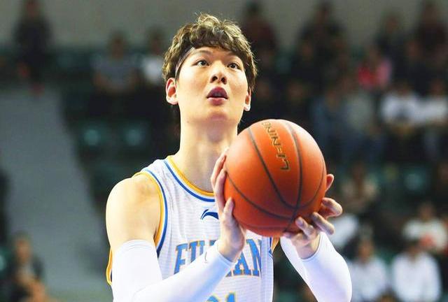 关于太阳完胜爵士,周琦高光表现的信息 关于太阳完胜爵士,周琦高光表现的信息